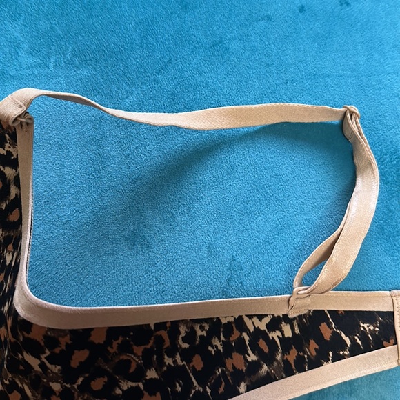 COPY - B’Tempted Push Up Bra 34DD - Picture 10 of 12